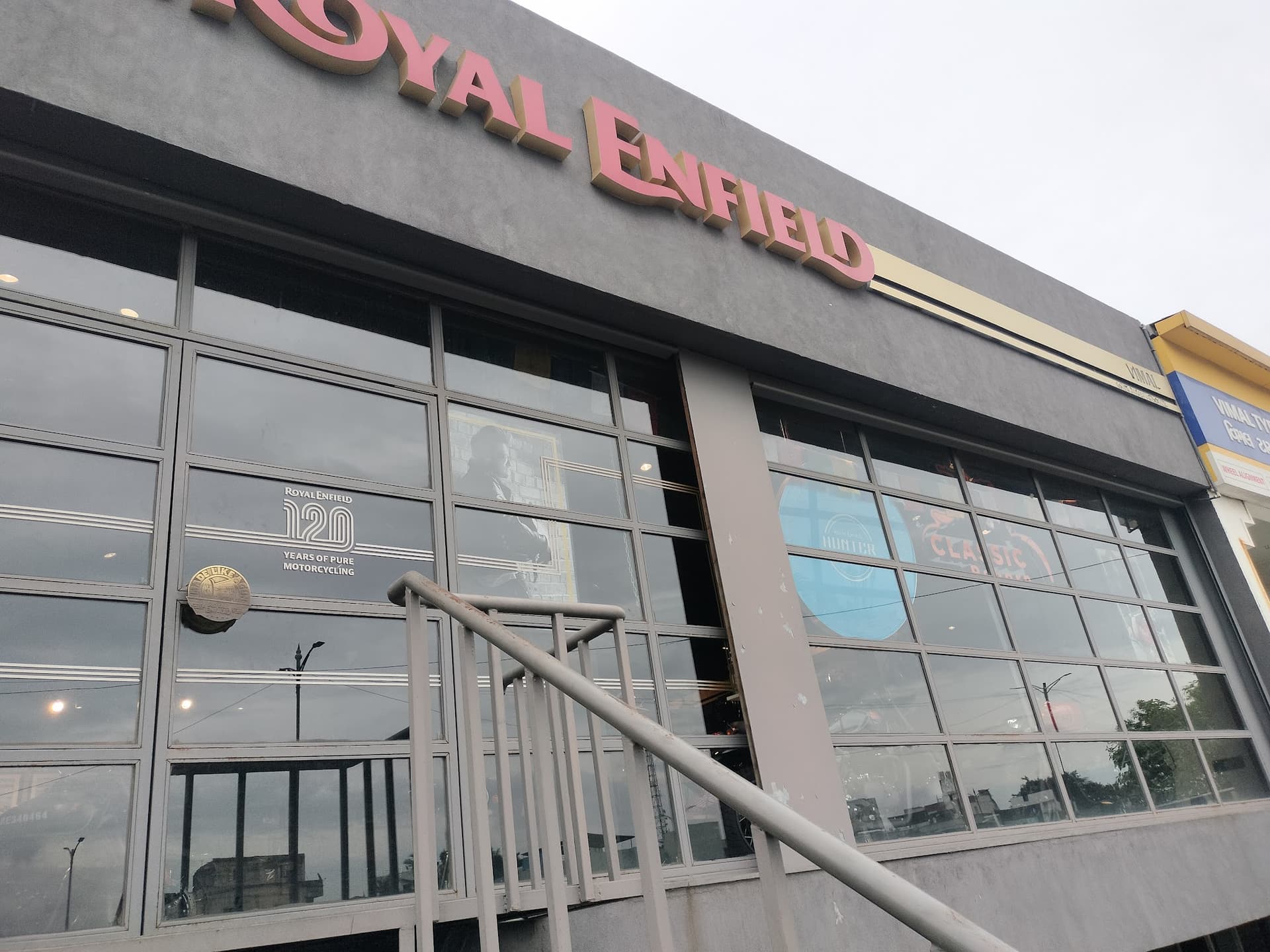 Royal Enfield Showroom - Vimal Automobiles