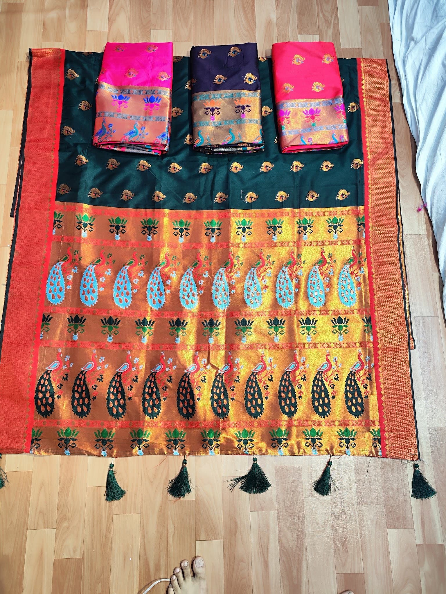 Saree Sutra