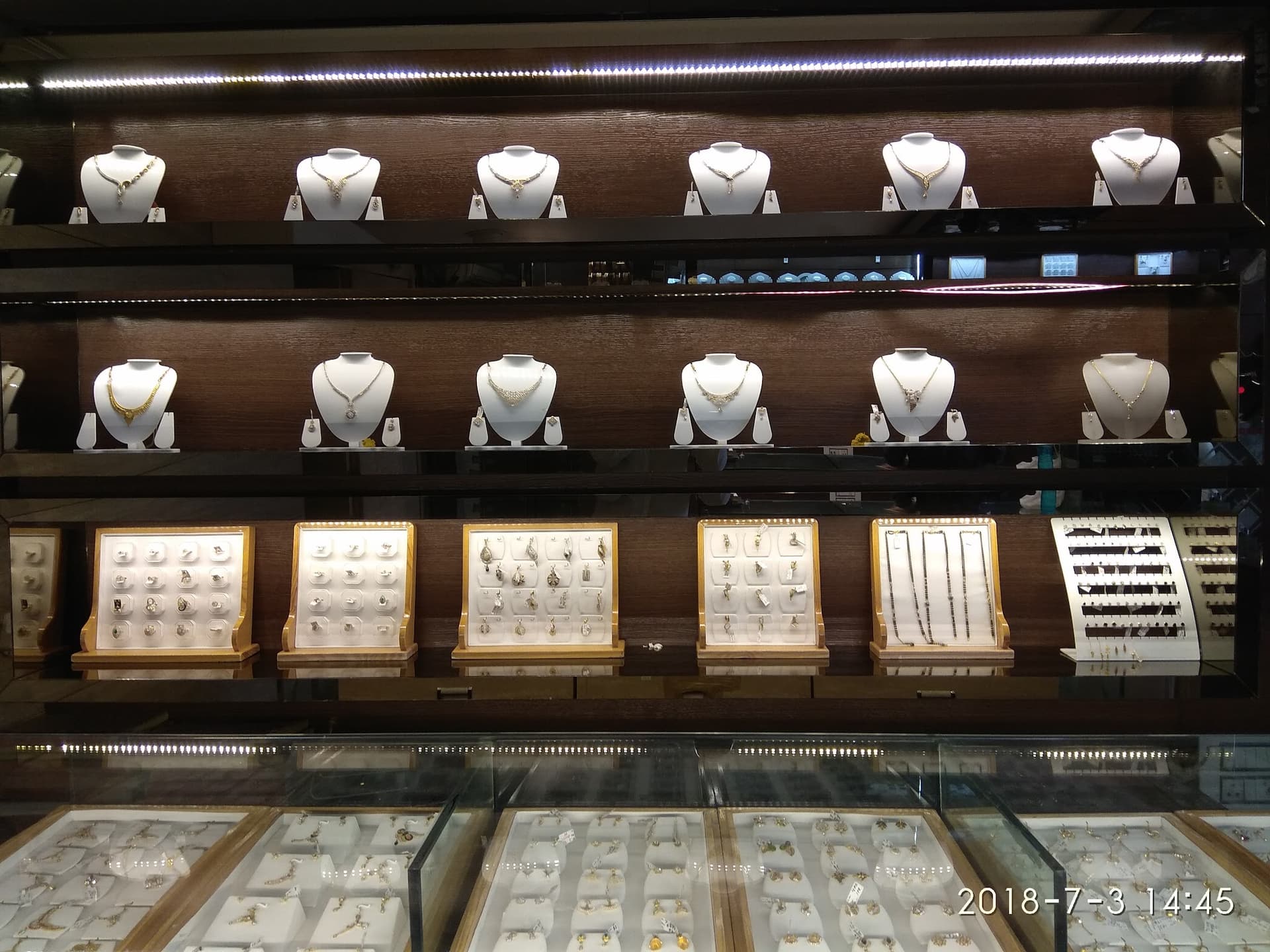 SHREE OM JEWELLERS