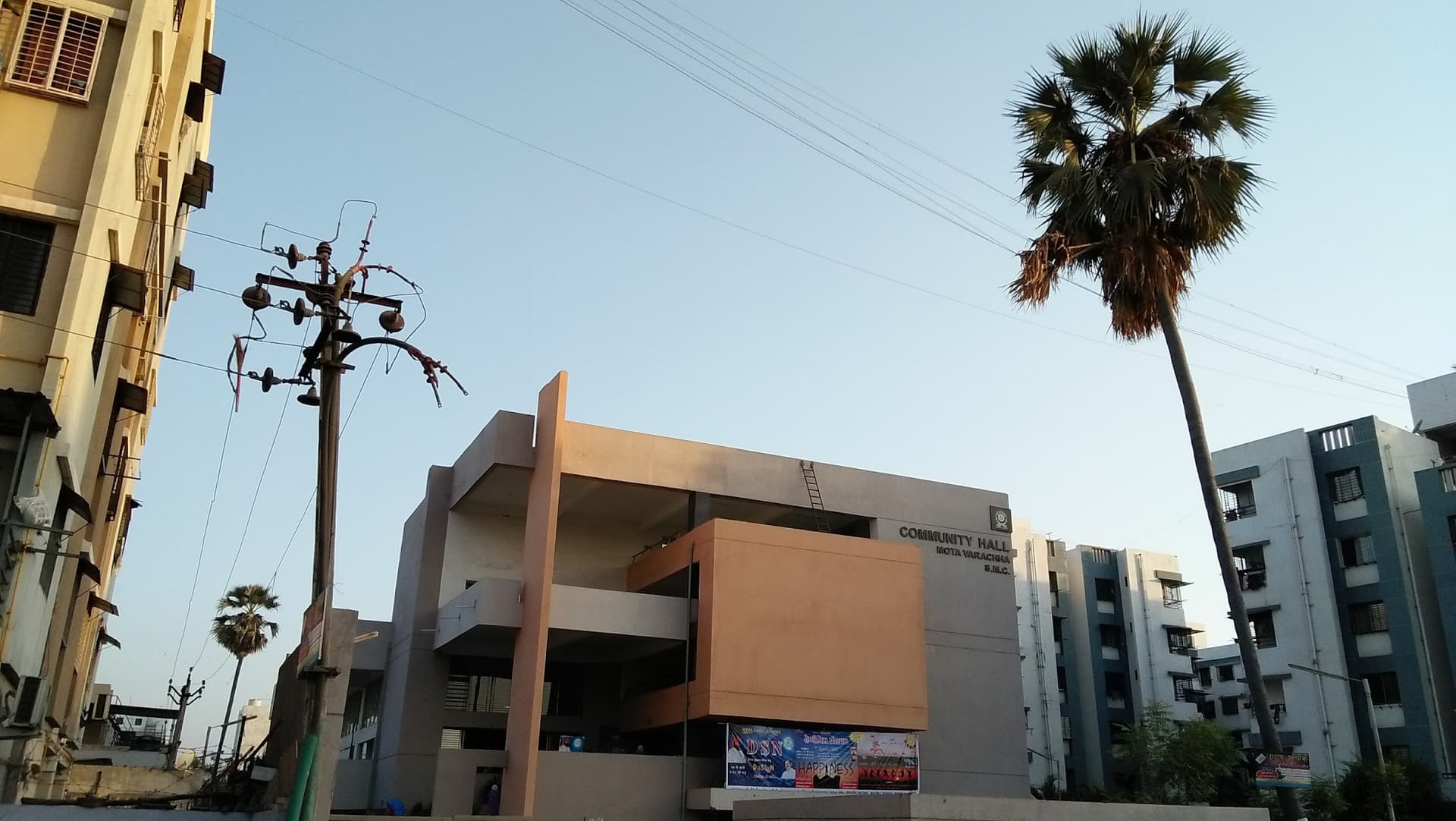 SMC Community Hall Mota Varachha