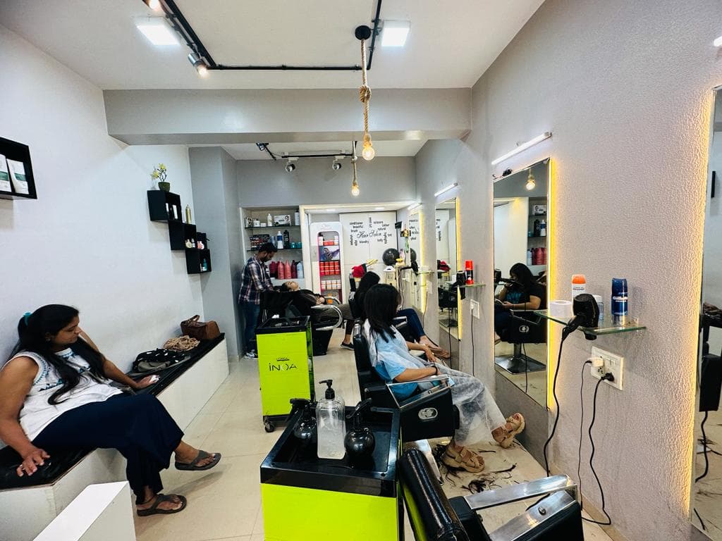 Stay Iconic Hair Studio