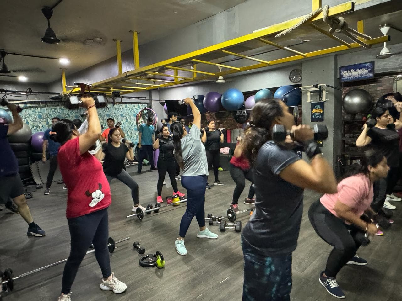 SUDHANSHU FITNESS STUDIO (SFS)