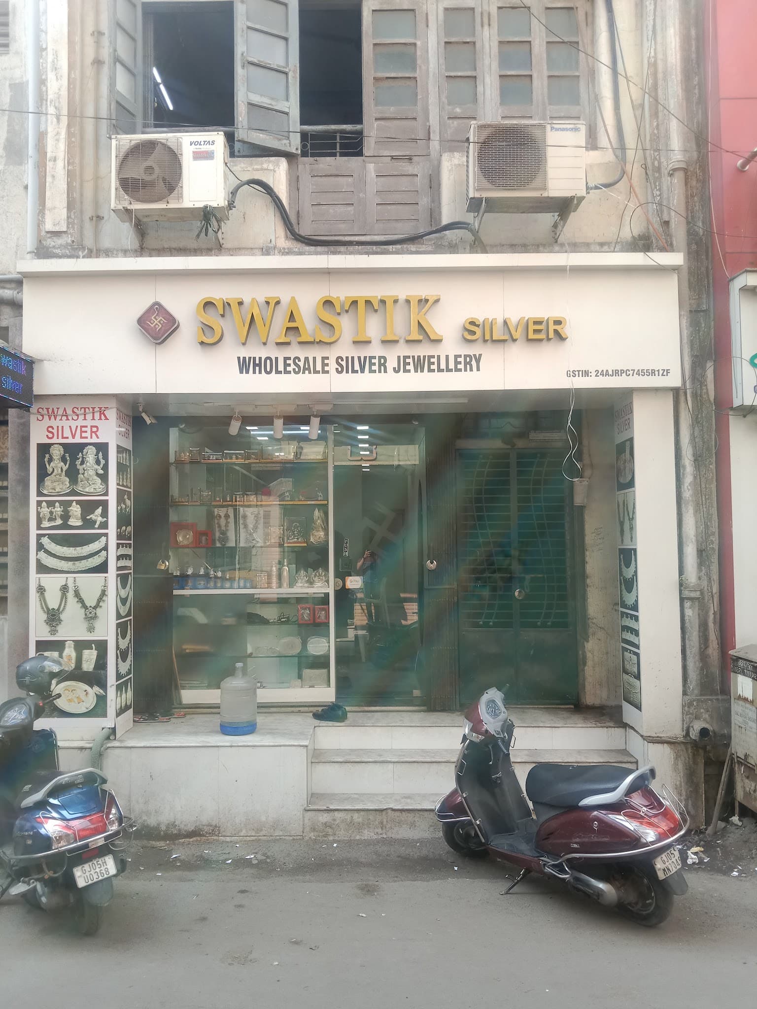 SWASTIK SILVER