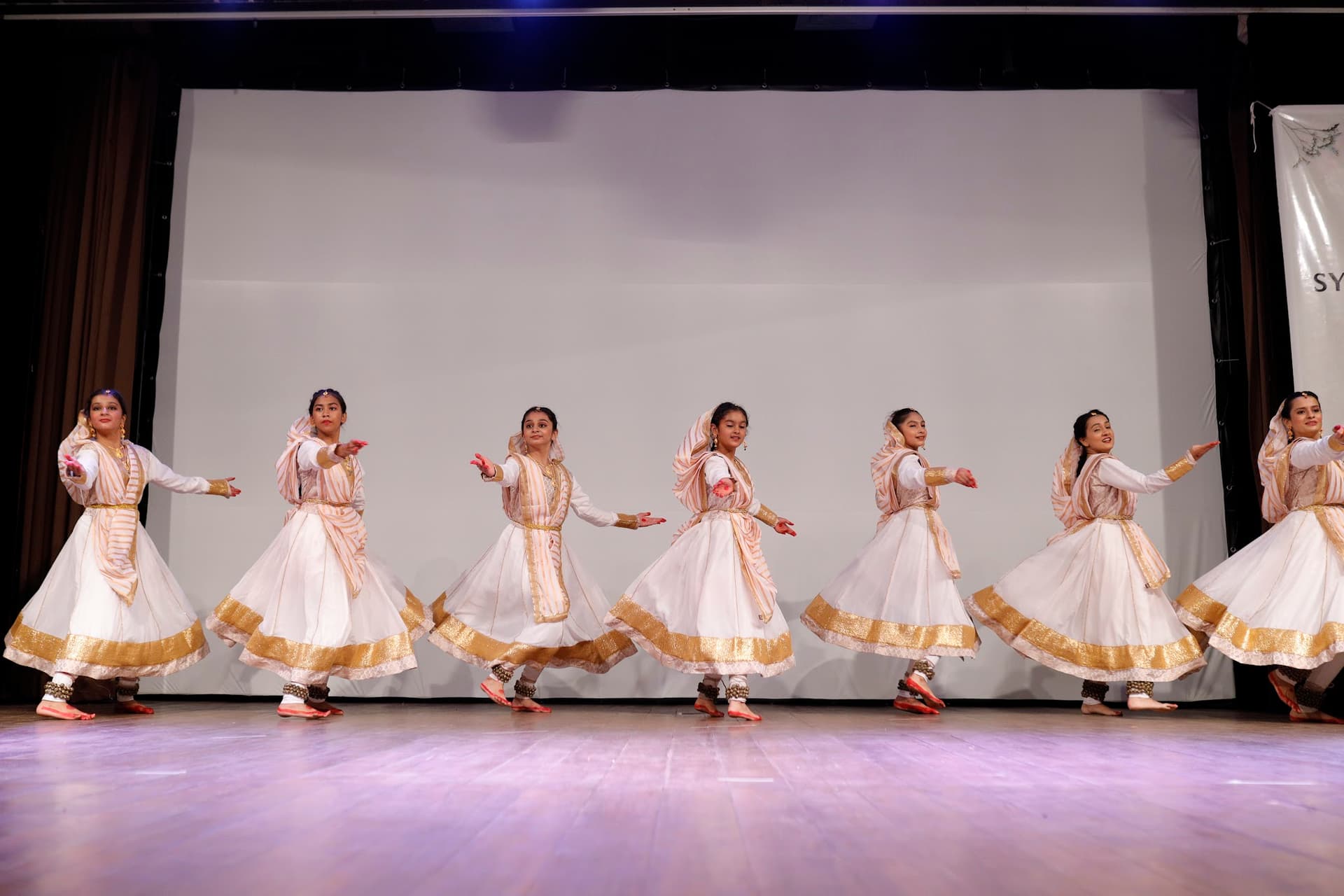 Synergy Arts-Kathak Sitar Flute Tabla and Studio for rent