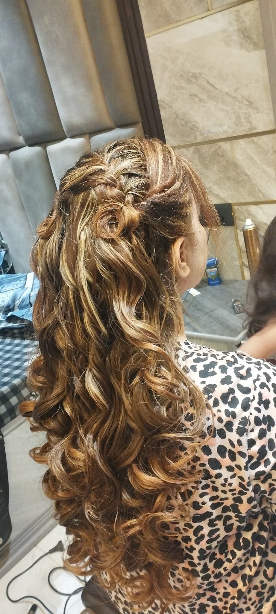 Taniya's Hair And Beauty Hub.