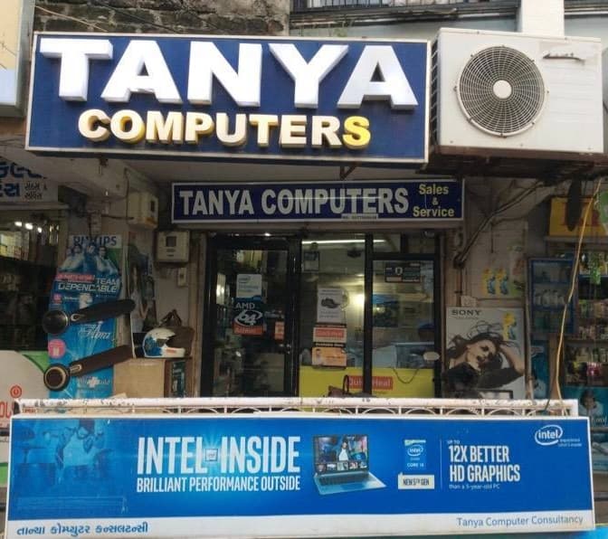 Tanya The Computer Consultant