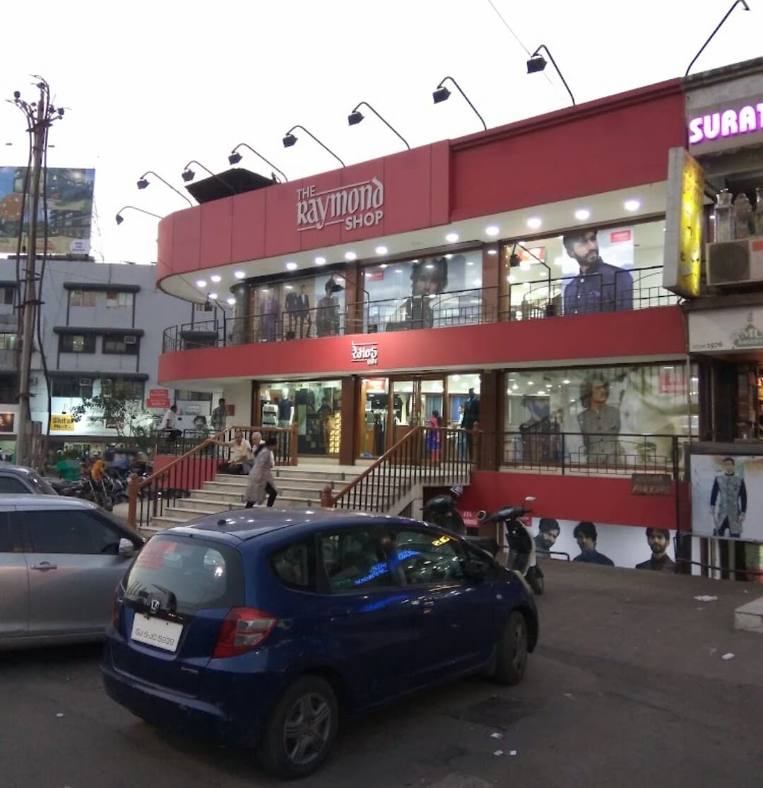 The Raymond shop