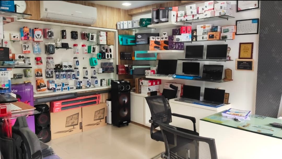 UNIQUE COMPUTERS