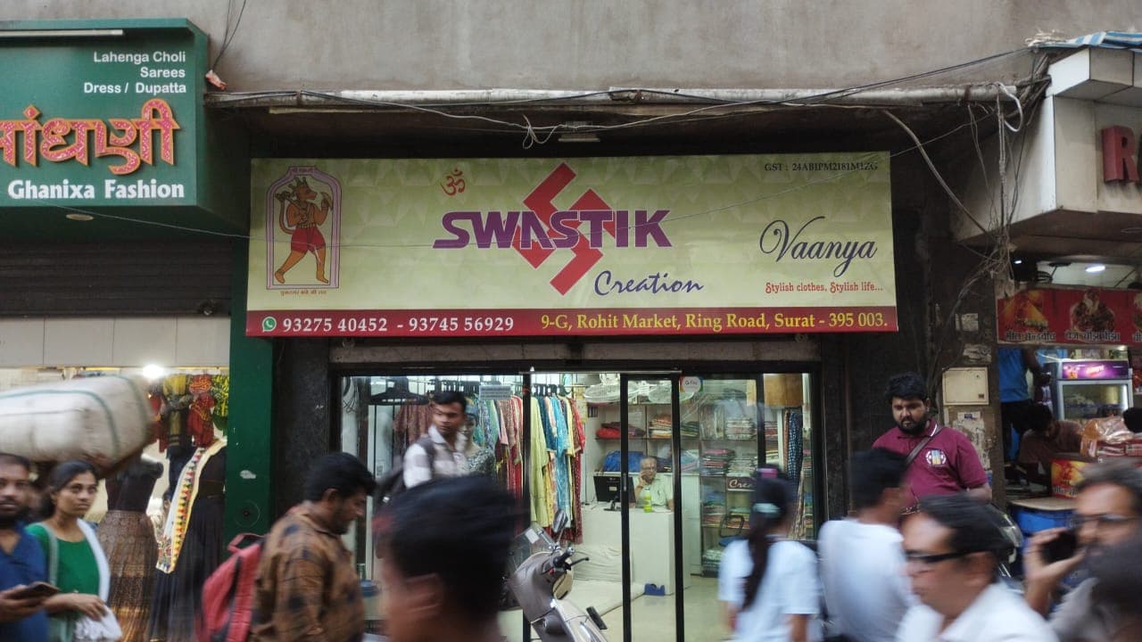 Vaanya Kurtis