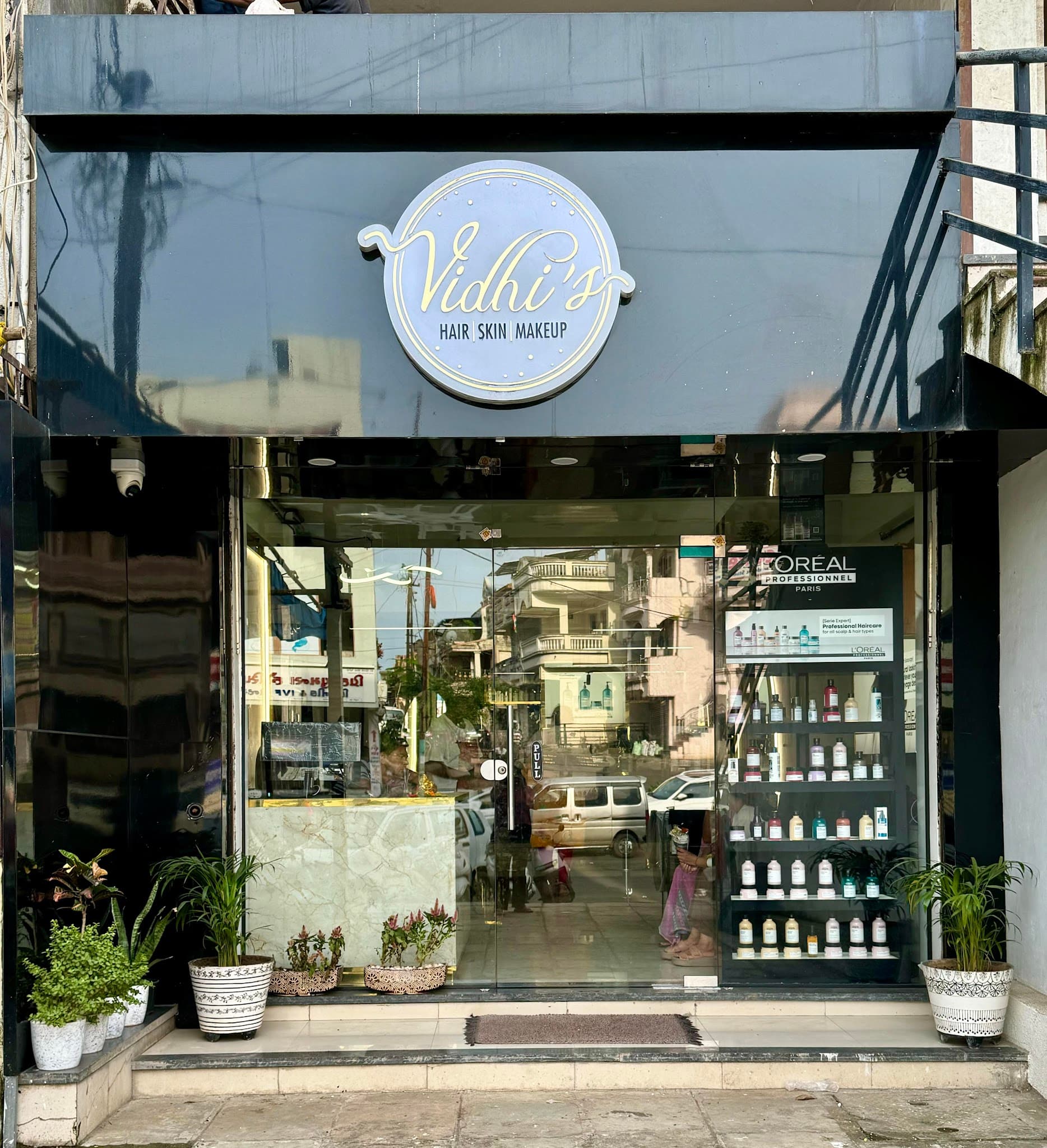 Vidhi's Salon