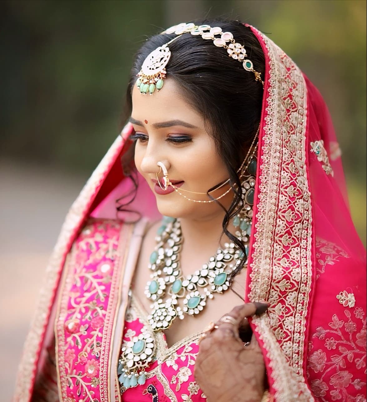 VR bridal studio