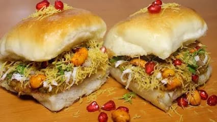 Manki Fast Food