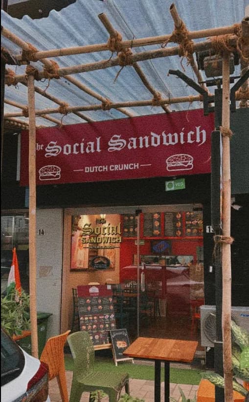The Social Sandwich