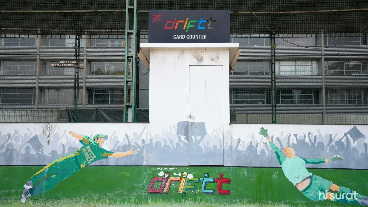 Drifft Box Cricket
